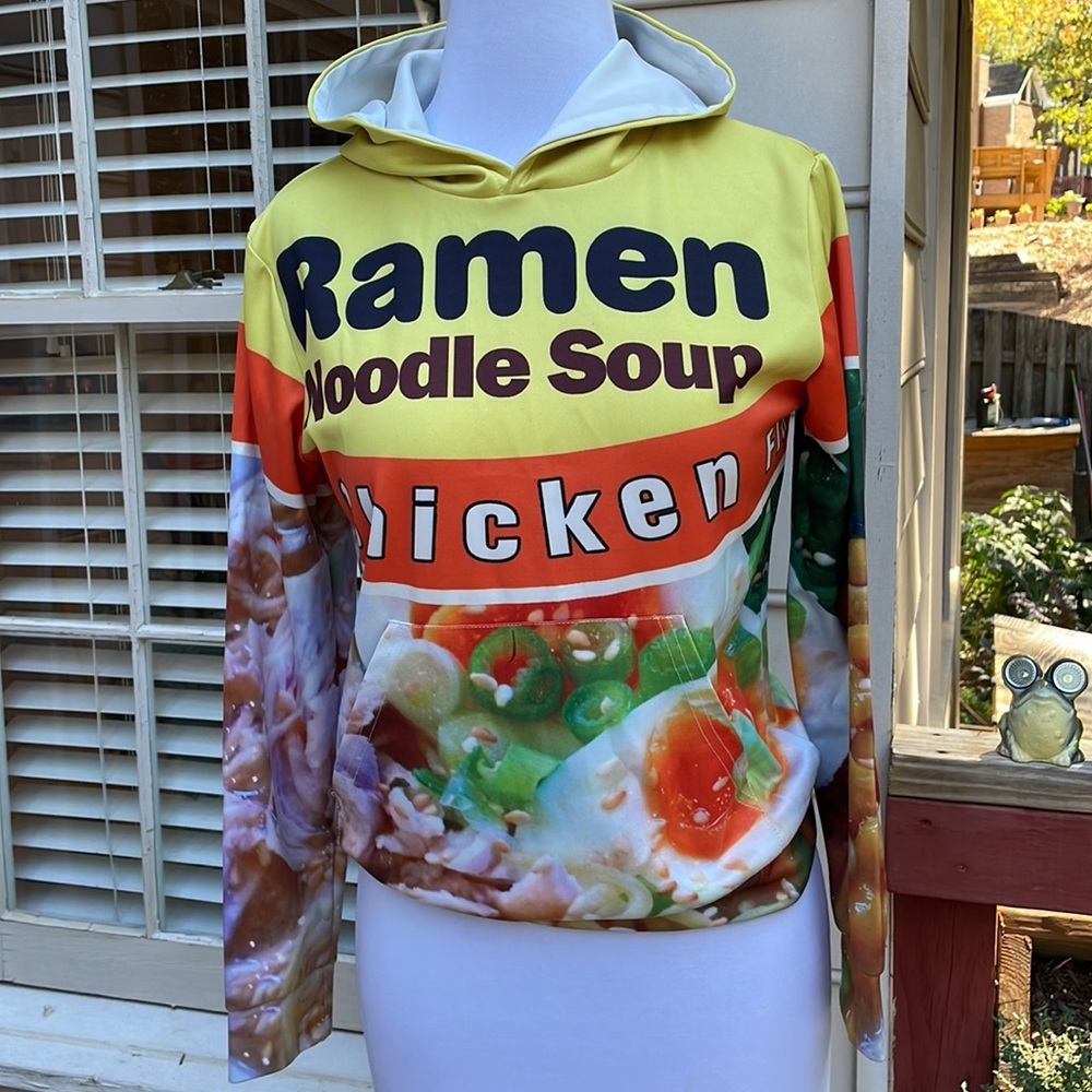 Ramen Chicken Noodle Soup Hoodie Size M